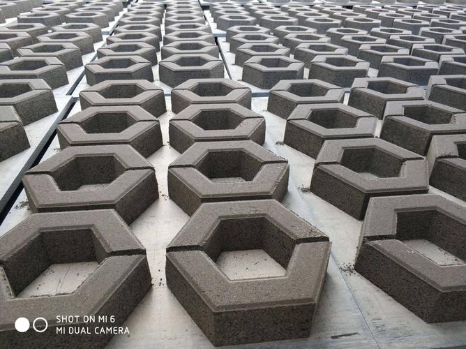 建鑫綠化水泥制品廠 匠心打造，構(gòu)筑綠色與堅(jiān)固的水泥制品